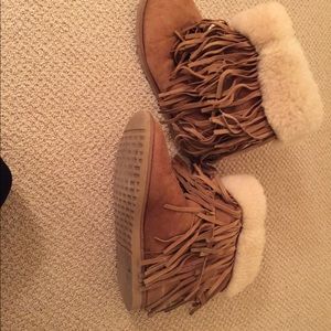 Koolaburra tassel boots